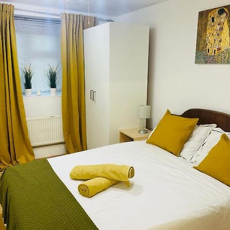 Cosy Flat Close To East Finchley Station London Kültér fotó