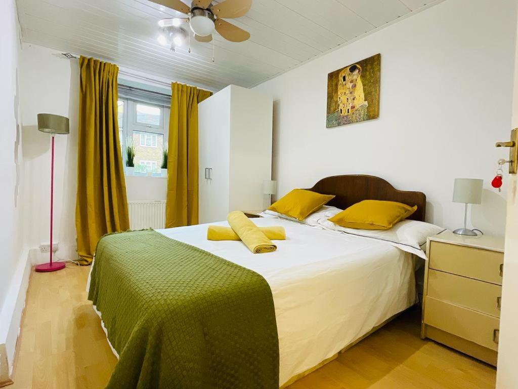 Cosy Flat Close To East Finchley Station London Kültér fotó